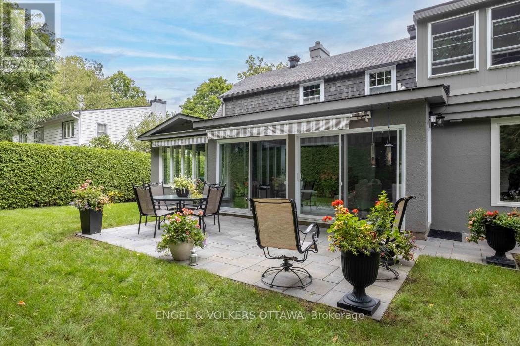 215 Springfield Road, Ottawa, Ontario  K1M 0L1 - Photo 35 - X13011354