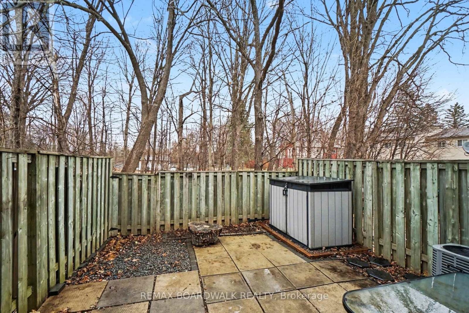 197 Teal Crescent, Ottawa, Ontario  K1E 2C3 - Photo 30 - X13011440