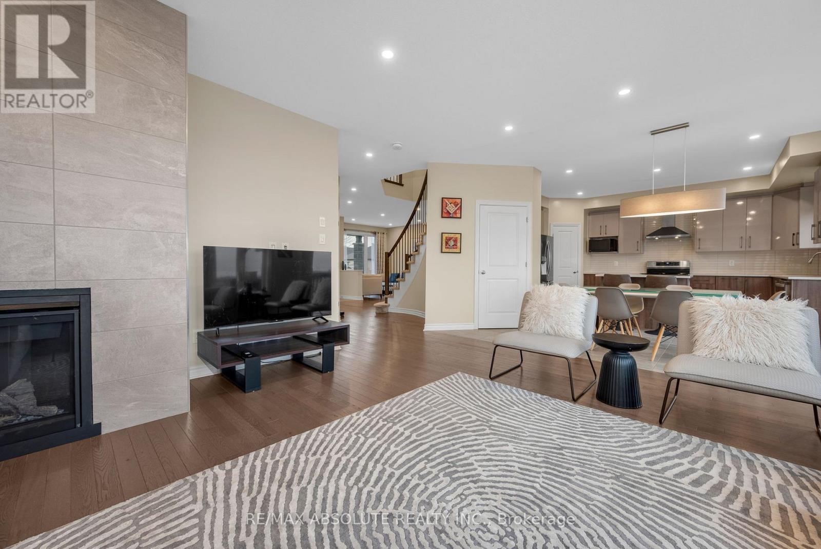 706 Parade Drive, Ottawa, Ontario  K2S 0Z4 - Photo 13 - X13011452