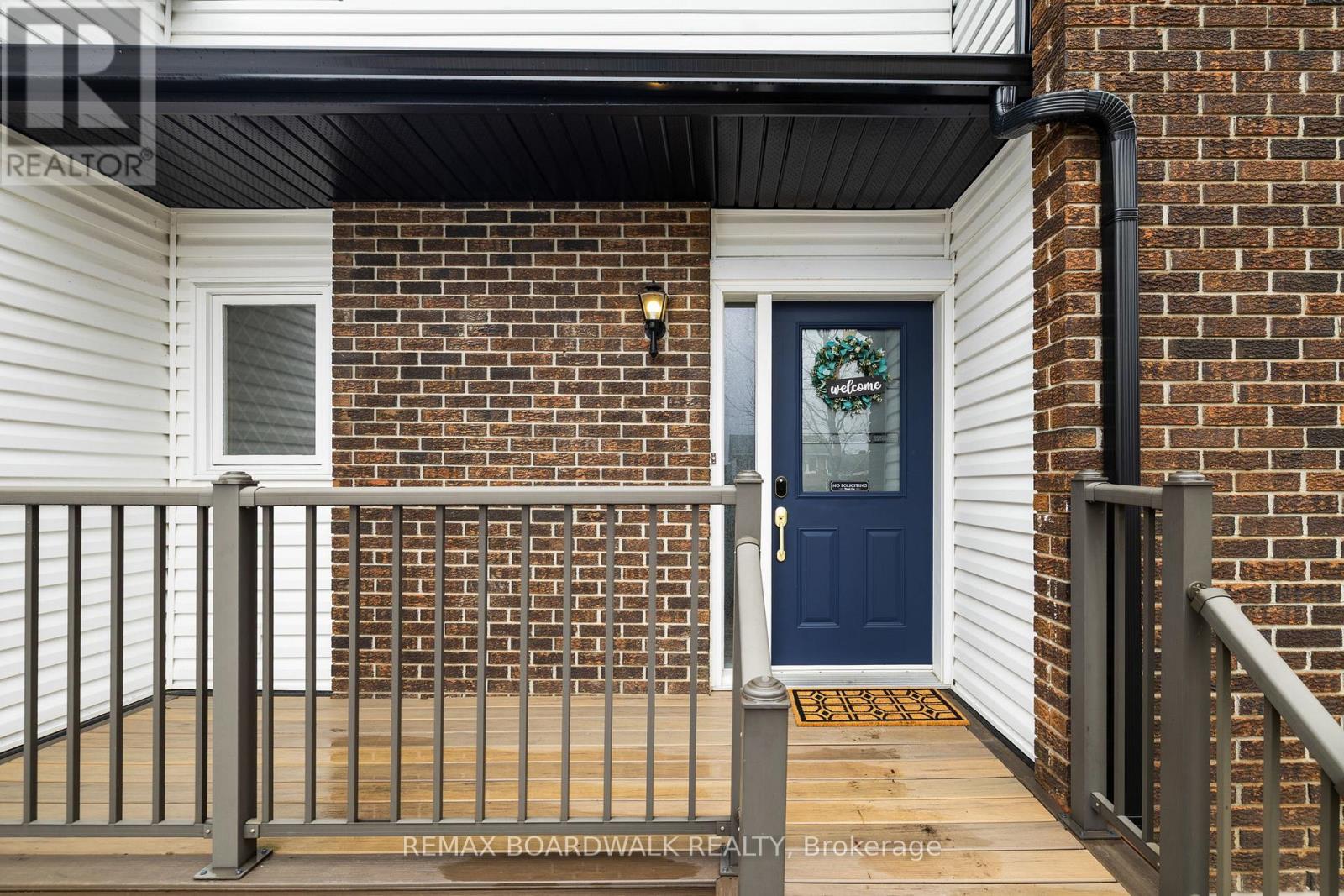 5 Clay Street, Mississippi Mills, Ontario  K0A 1A0 - Photo 2 - X13011462