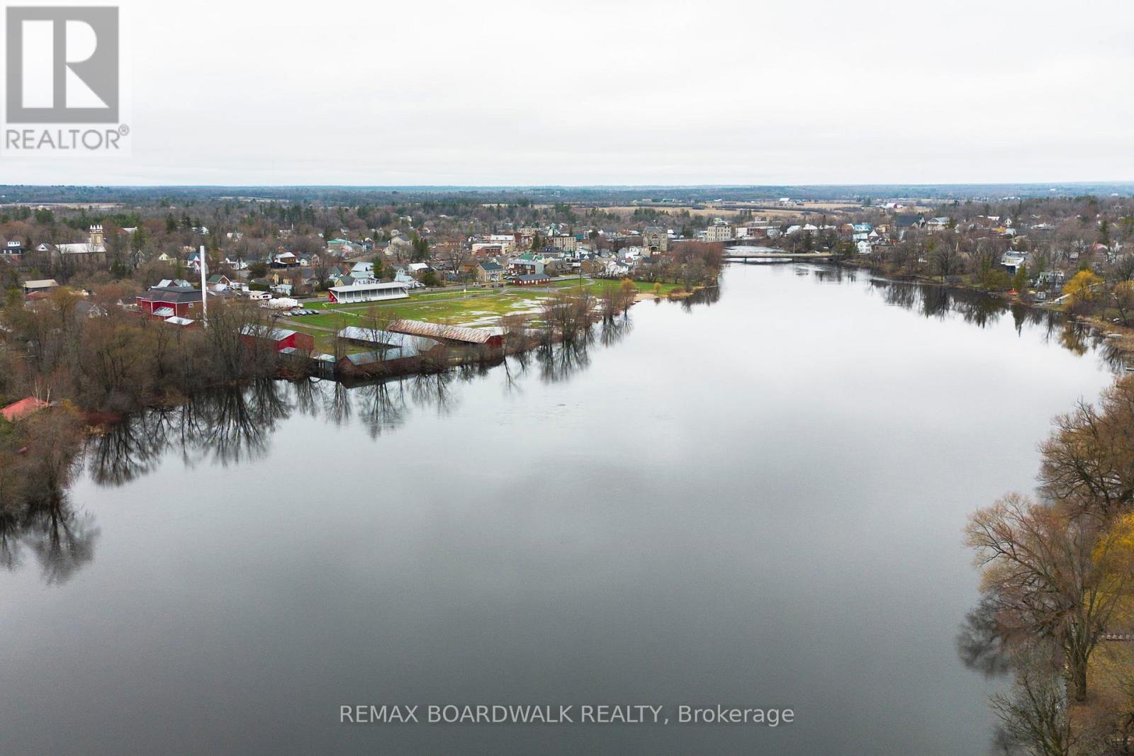 5 Clay Street, Mississippi Mills, Ontario  K0A 1A0 - Photo 40 - X13011462