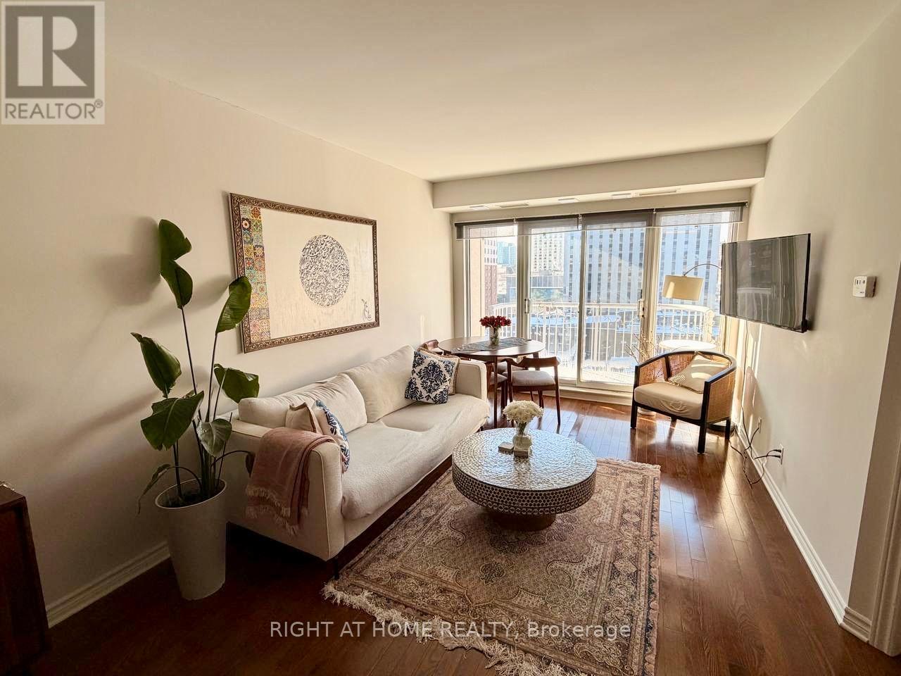 905 - 200 Rideau Street, Ottawa, Ontario  K1N 5Y1 - Photo 5 - X13011464