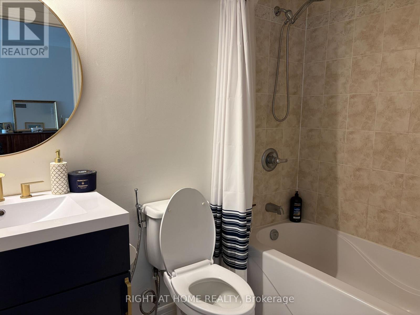 905 - 200 Rideau Street, Ottawa, Ontario  K1N 5Y1 - Photo 9 - X13011464