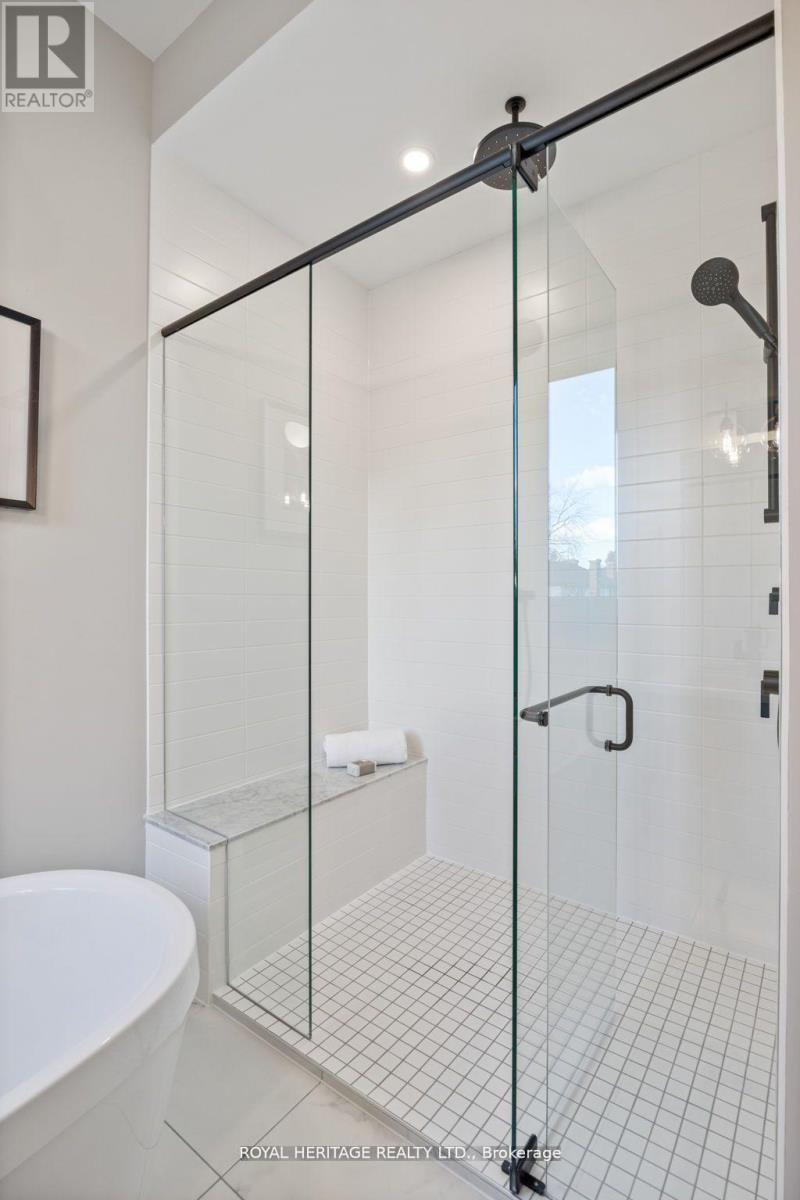 7 Inverlynn Way, Whitby, Ontario  L1N 2S6 - Photo 24 - E13011398