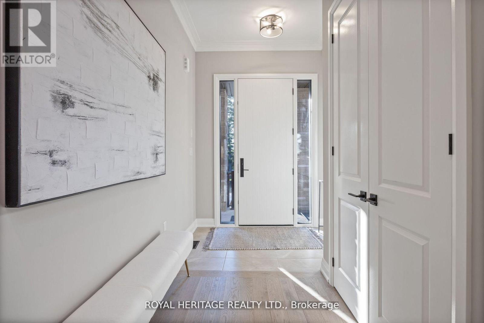 7 Inverlynn Way, Whitby, Ontario  L1N 2S6 - Photo 5 - E13011398