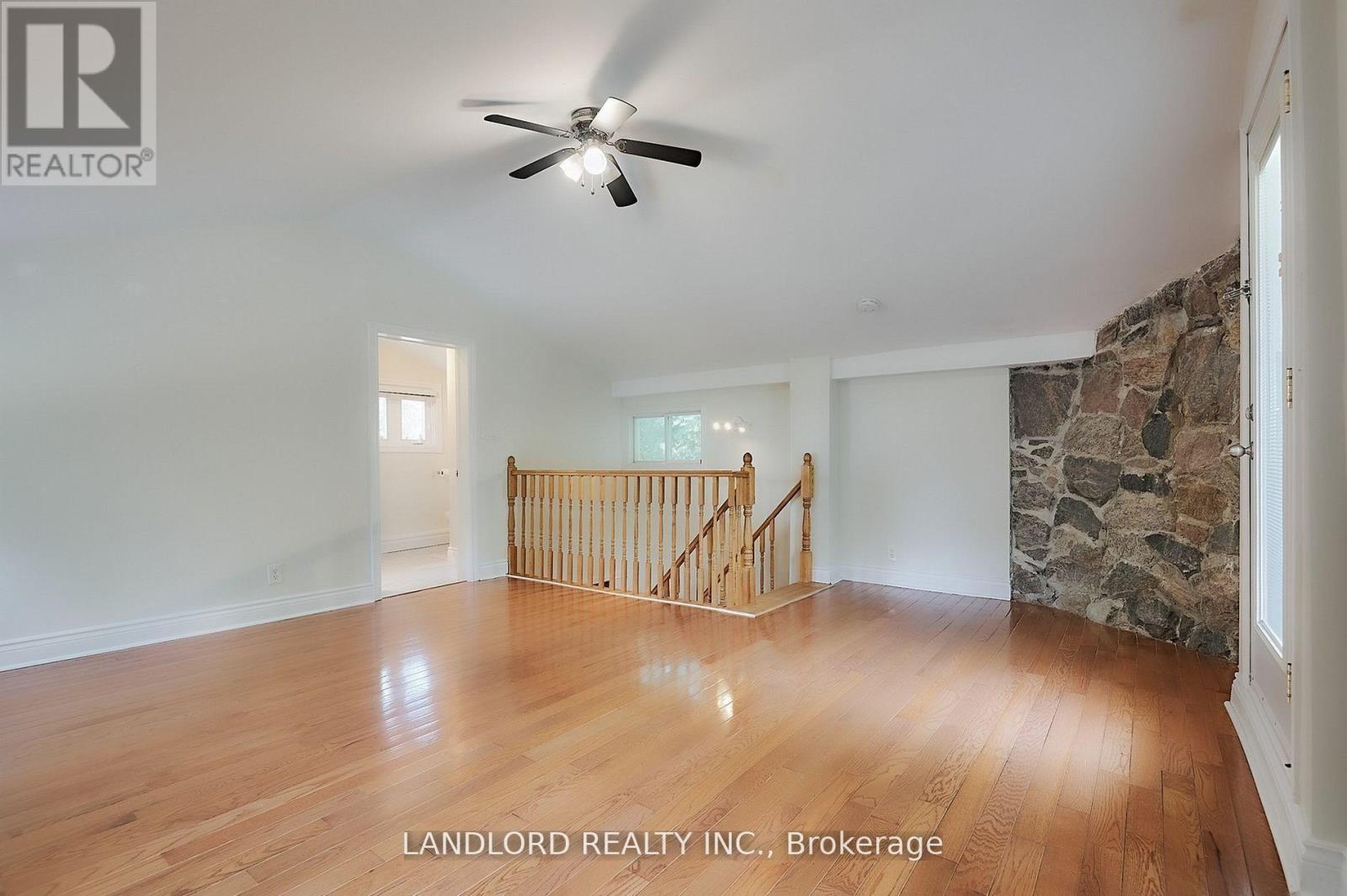 16 West Hill Drive, Toronto, Ontario  M1E 3T5 - Photo 12 - E13011430