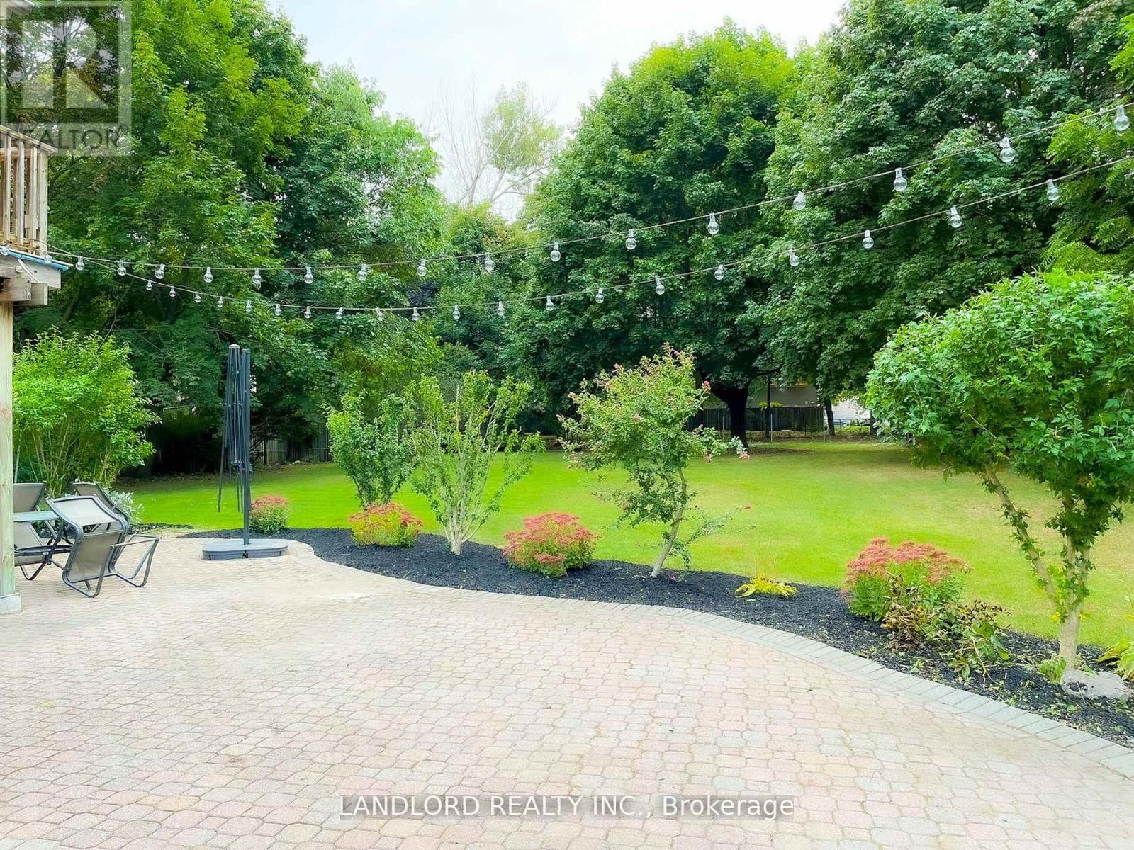 16 West Hill Drive, Toronto, Ontario  M1E 3T5 - Photo 22 - E13011430