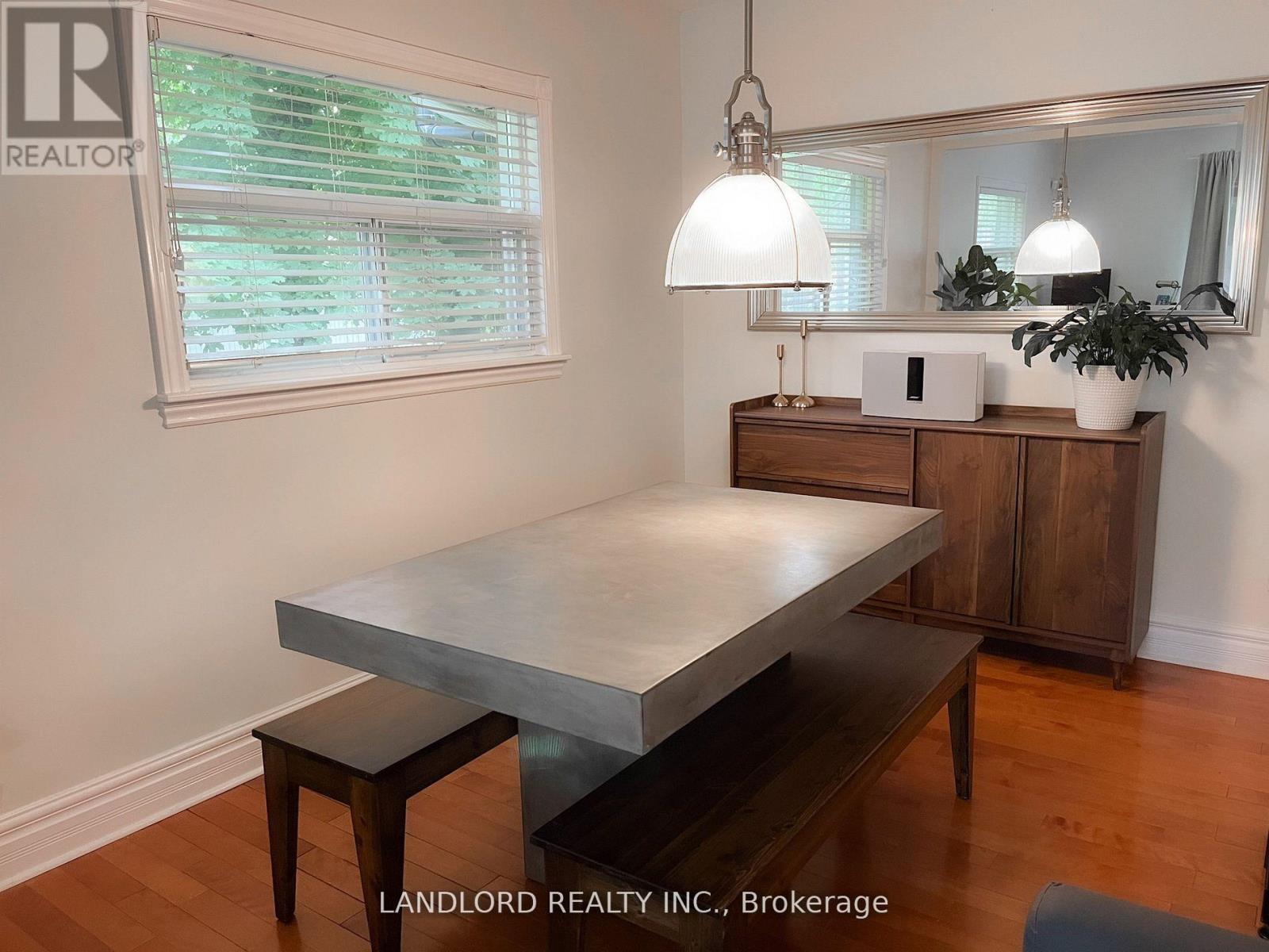 16 West Hill Drive, Toronto, Ontario  M1E 3T5 - Photo 4 - E13011430