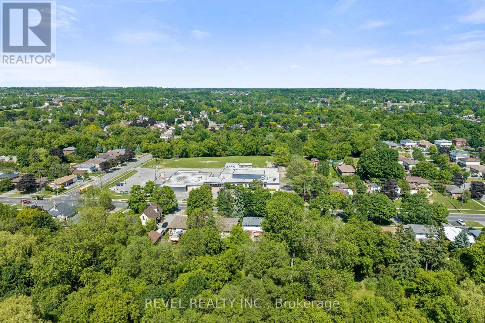 396 Wilson Road N, Oshawa, Ontario  L1G 6E5 - Photo 25 - E13011436