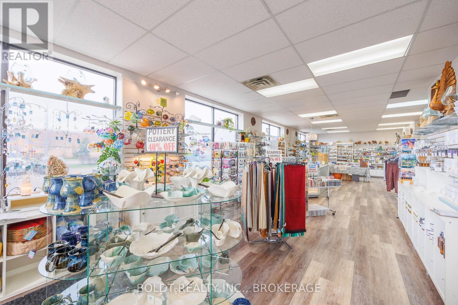 1a - 274 Fourth Avenue, St. Catharines, Ontario  L2S 0B6 - Photo 5 - X13011234