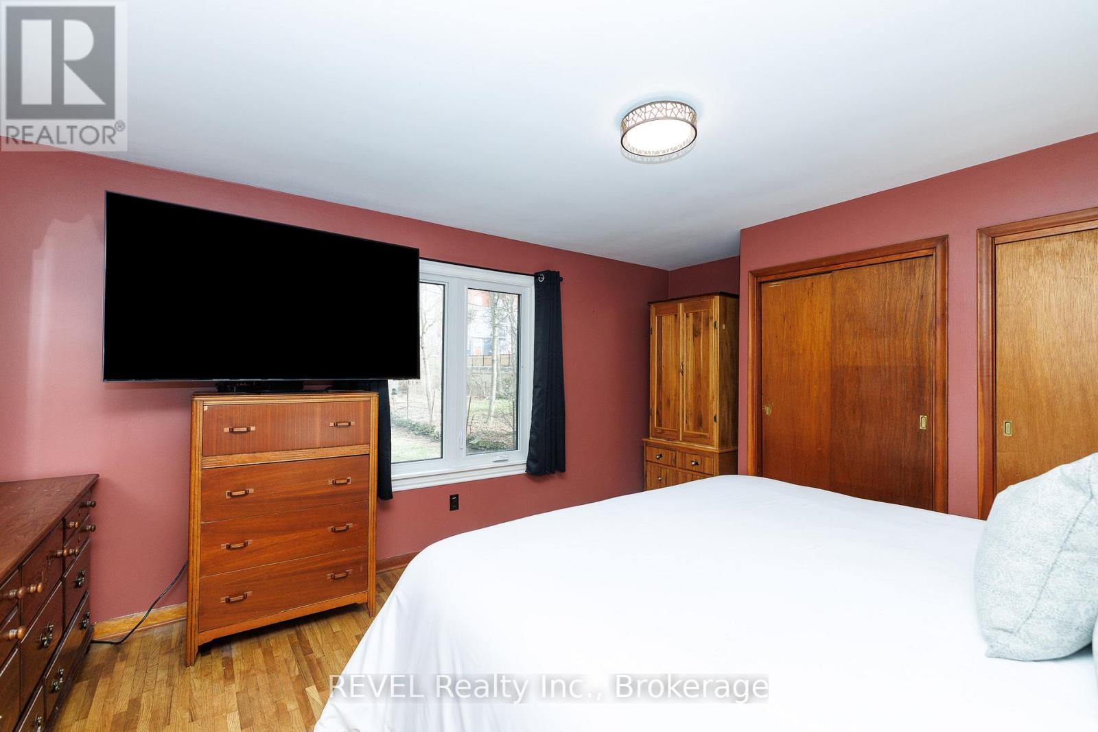 7015 Barker Street, Niagara Falls, Ontario  L2G 1Z5 - Photo 20 - X13011404