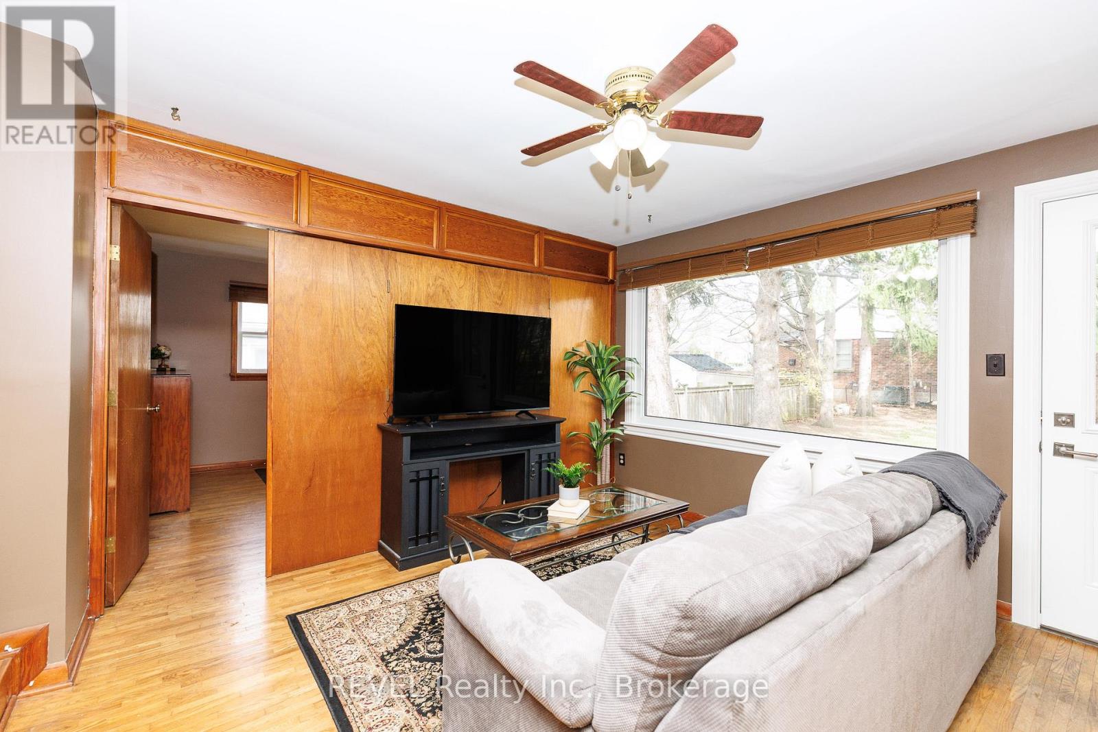 7015 Barker Street, Niagara Falls, Ontario  L2G 1Z5 - Photo 22 - X13011404