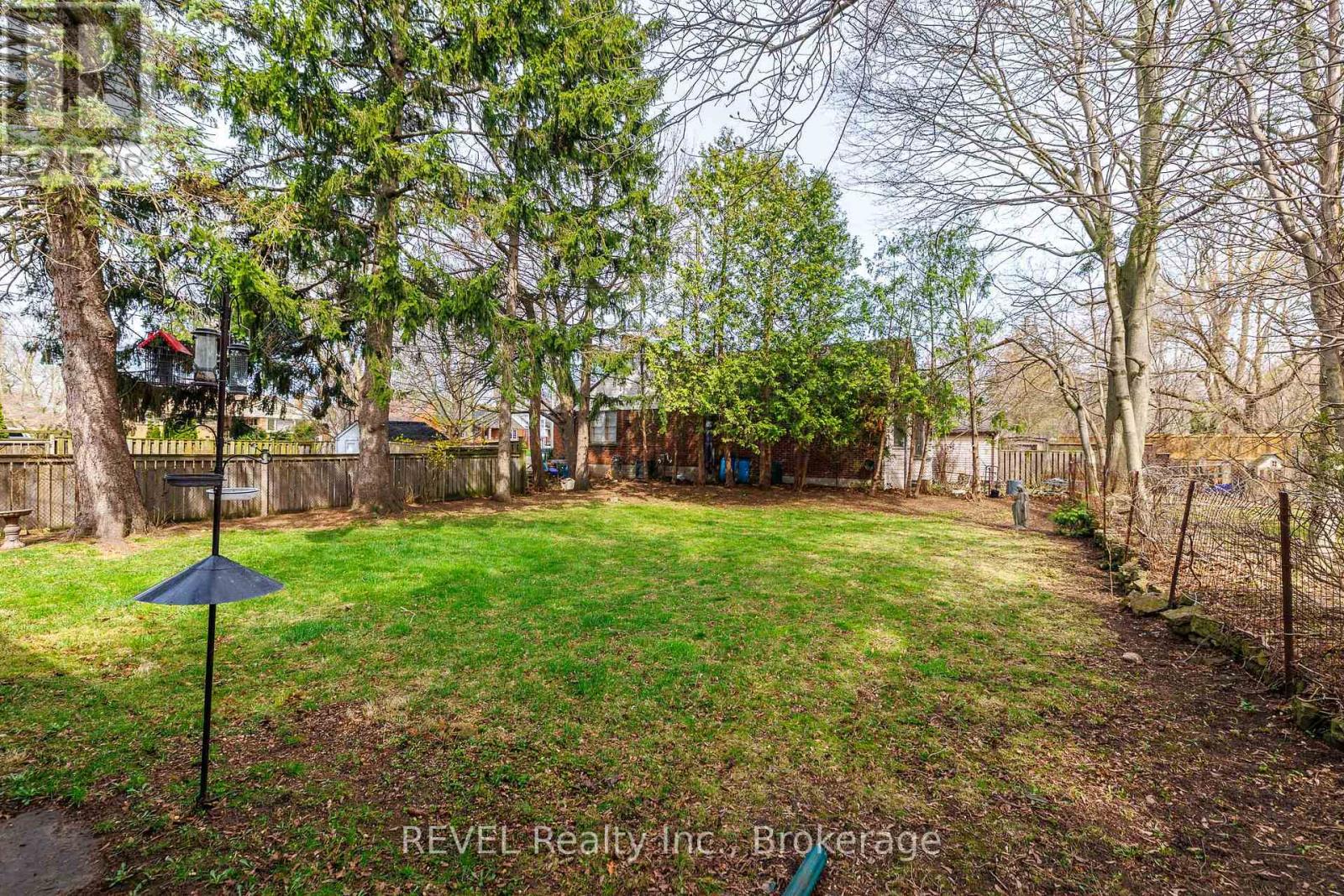 7015 Barker Street, Niagara Falls, Ontario  L2G 1Z5 - Photo 36 - X13011404