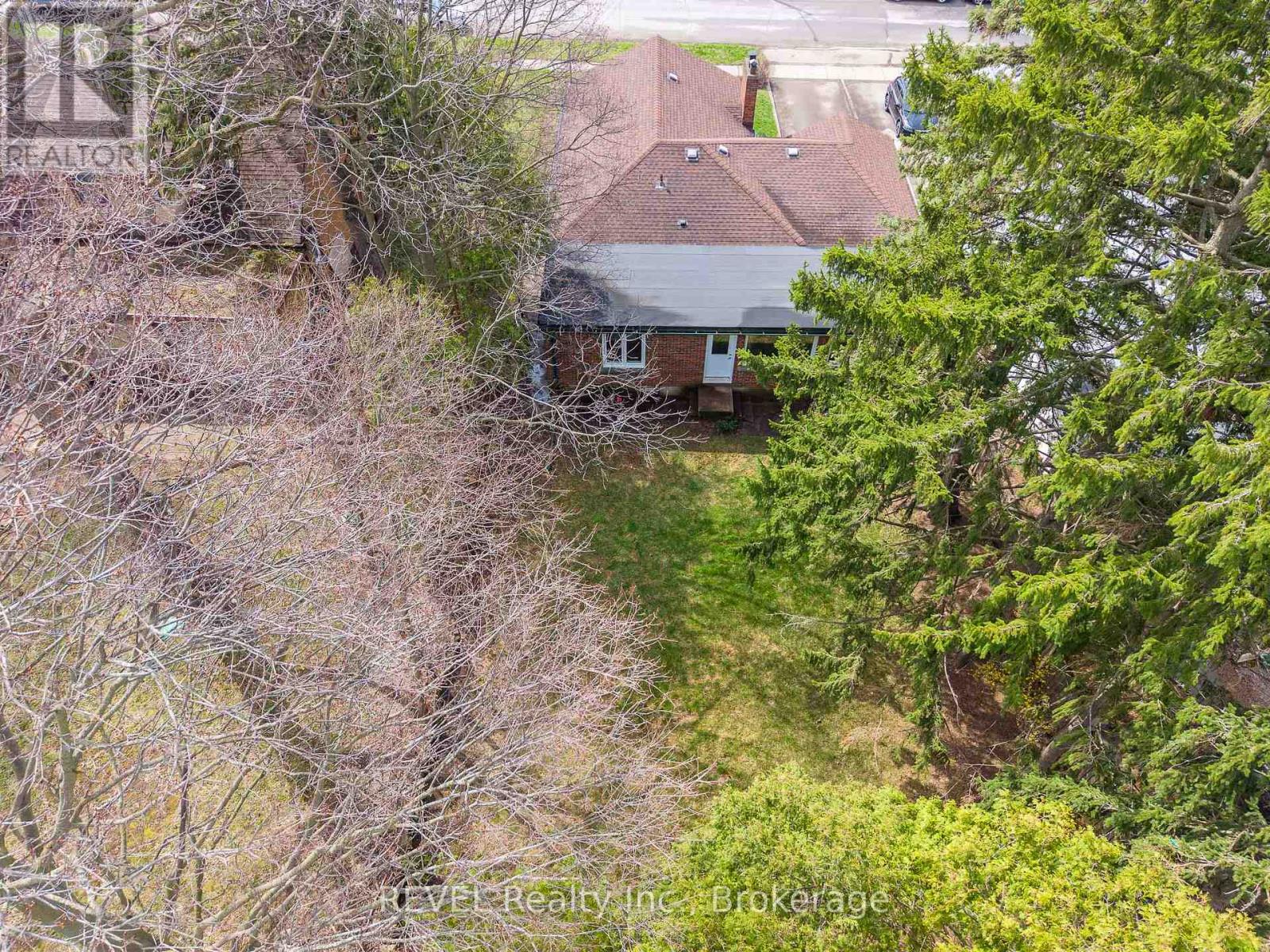 7015 Barker Street, Niagara Falls, Ontario  L2G 1Z5 - Photo 40 - X13011404