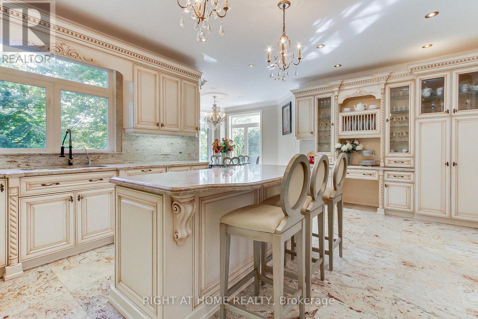 185 King High Drive, Vaughan, Ontario  L4J 3N3 - Photo 15 - N13011128