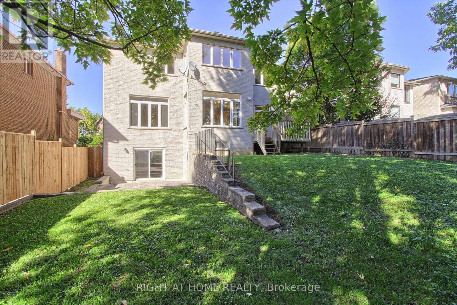 185 King High Drive, Vaughan, Ontario  L4J 3N3 - Photo 48 - N13011128