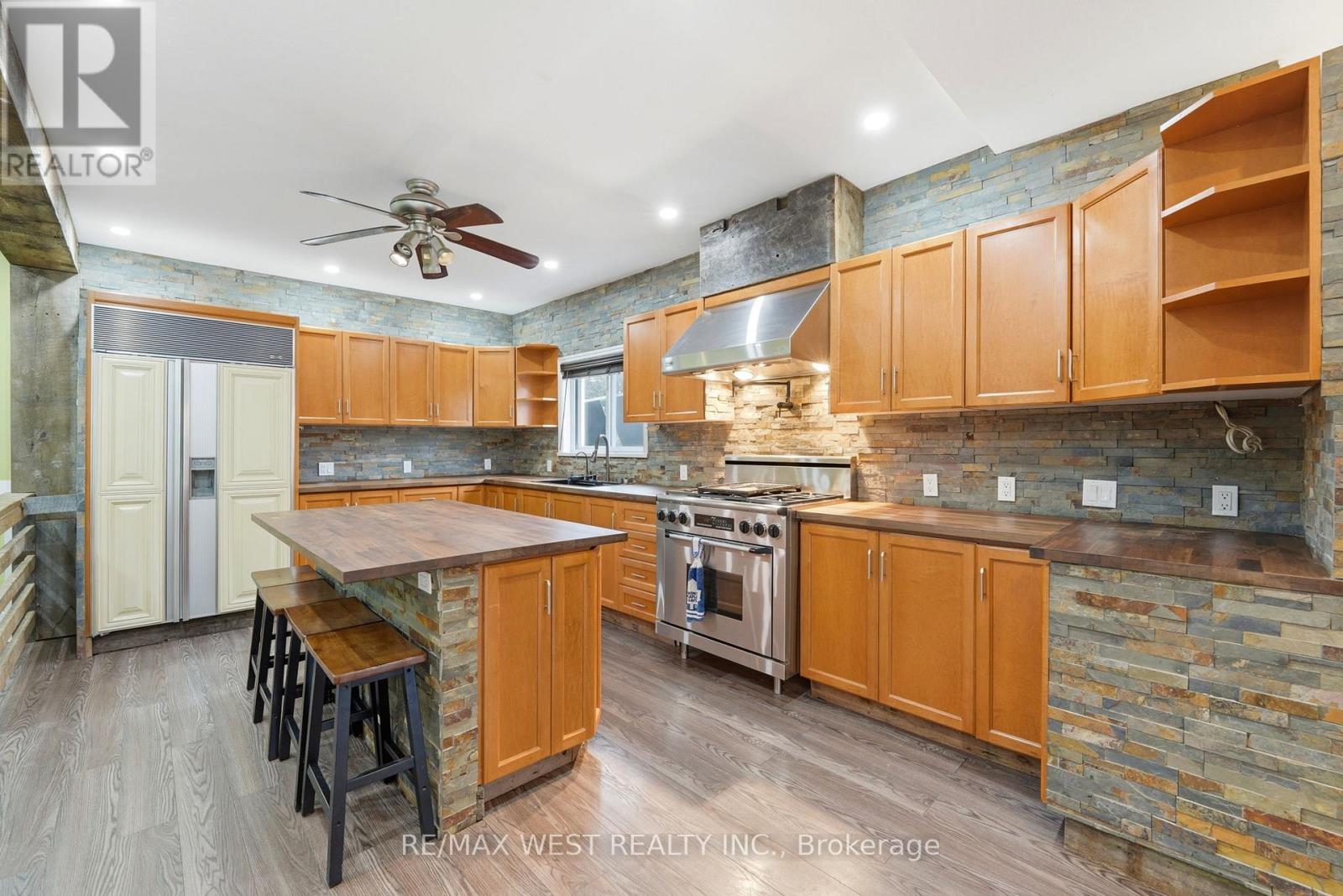 94 Mill Street, Uxbridge, Ontario  L3P 1H4 - Photo 2 - N13011132