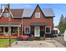 94 MILL STREET, Uxbridge, Ontario