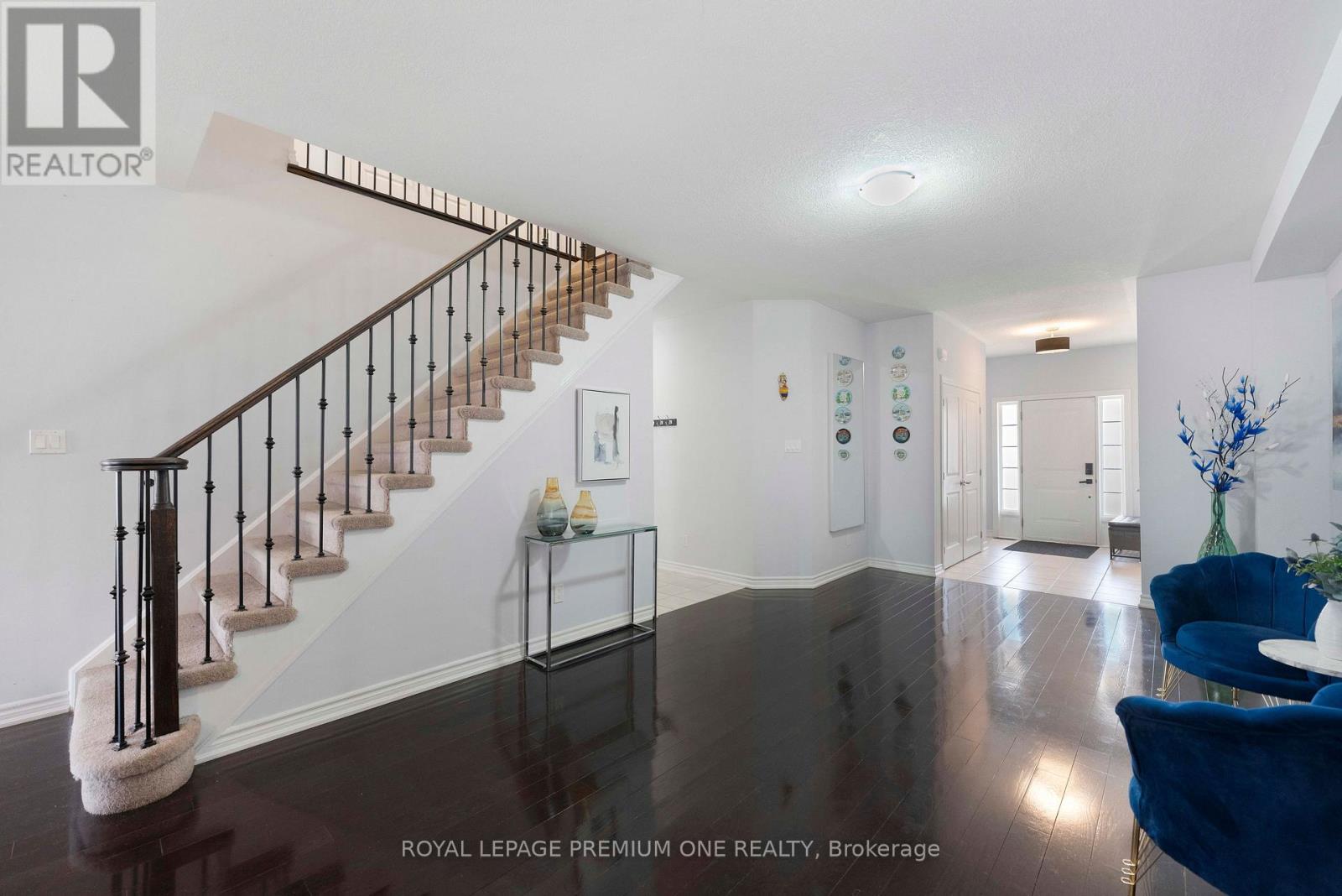 20 Warman Street, New Tecumseth, Ontario  L9R 0B9 - Photo 4 - N13011198