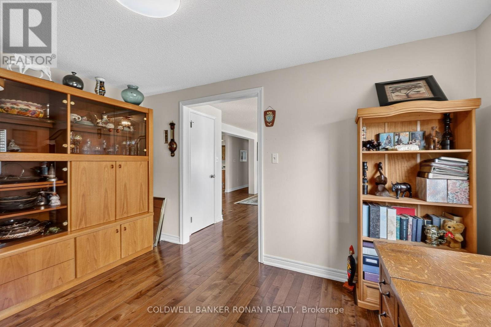 105 Tecumseth Pines Drive, New Tecumseth, Ontario  L0G 1W0 - Photo 7 - N13011228