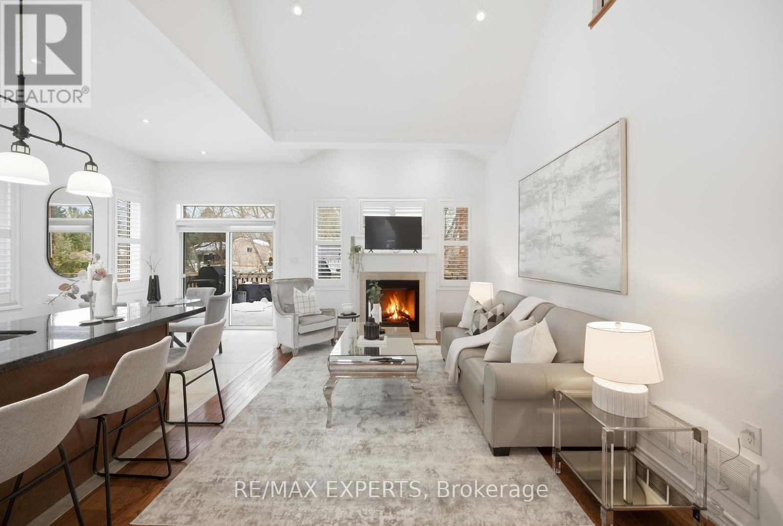 11 Collier Crescent, Essa, Ontario  L3W 0M7 - Photo 10 - N13011356