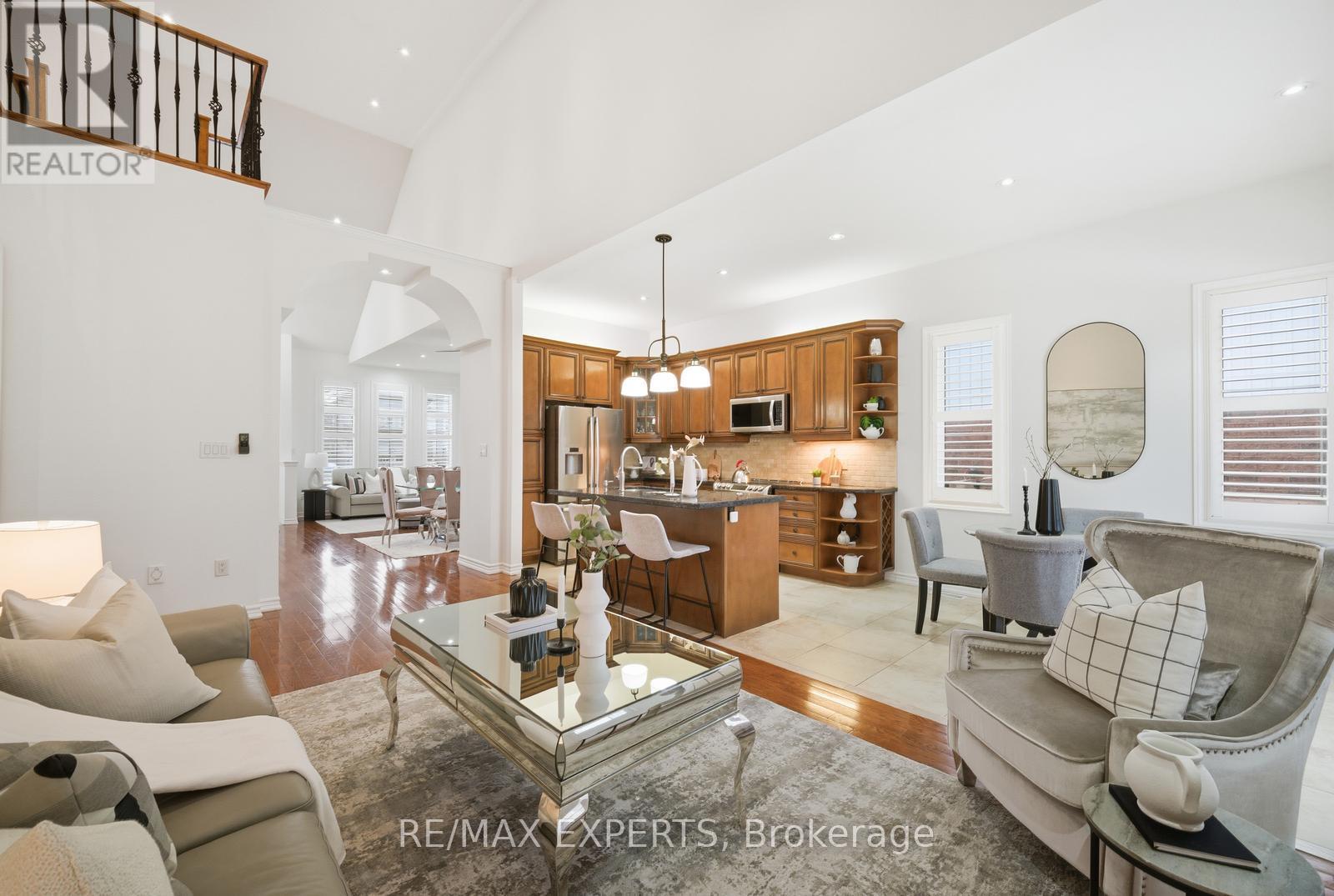 11 Collier Crescent, Essa, Ontario  L3W 0M7 - Photo 13 - N13011356