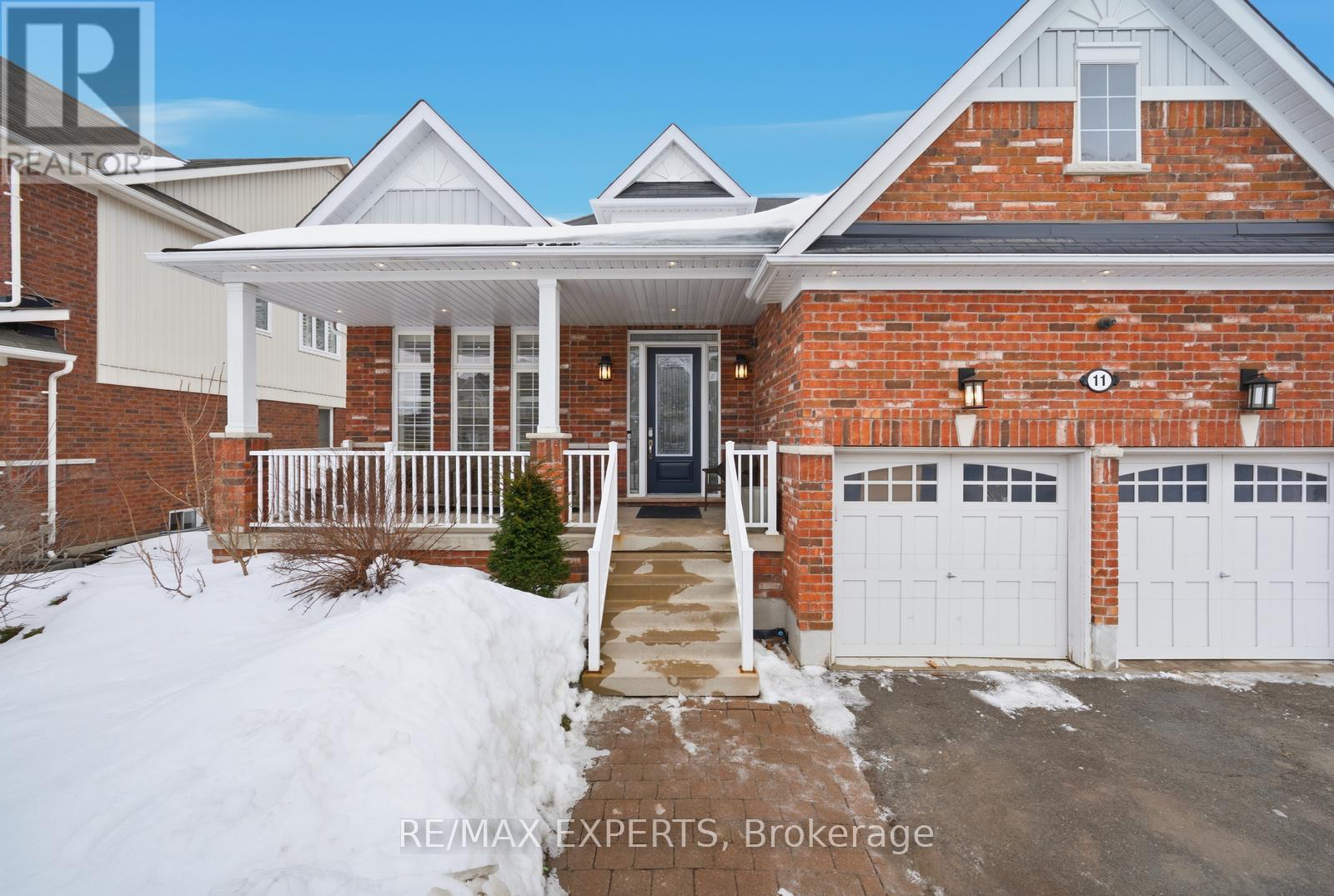 11 Collier Crescent, Essa, Ontario  L3W 0M7 - Photo 2 - N13011356