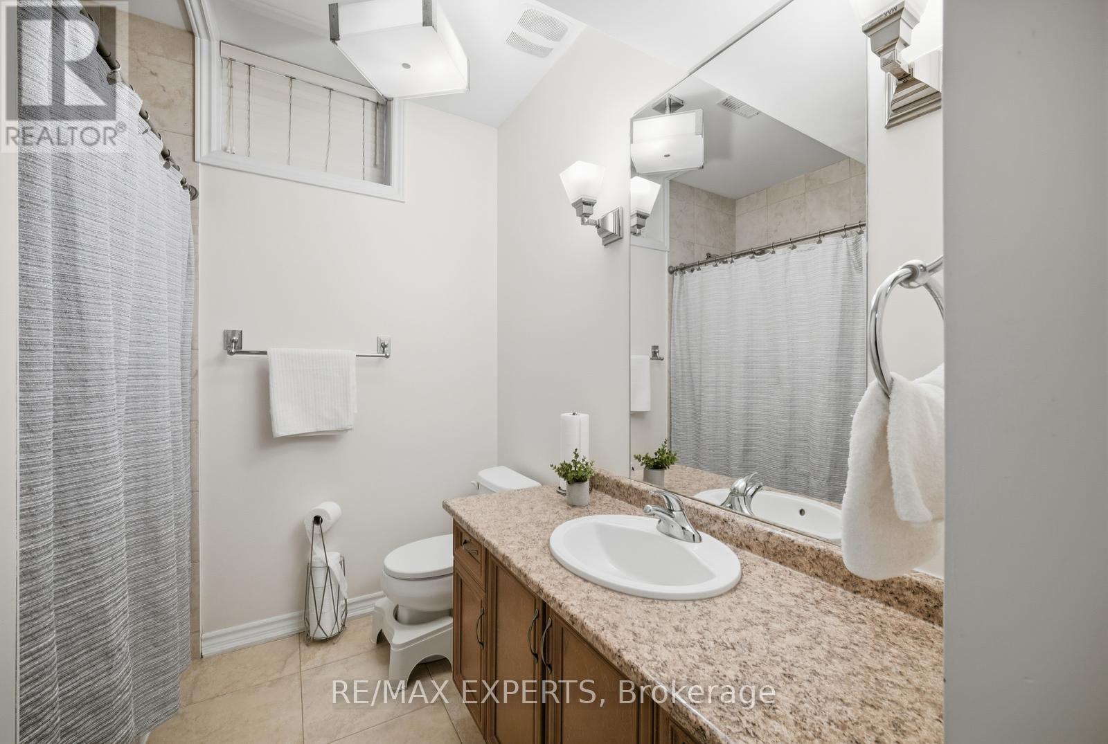 11 Collier Crescent, Essa, Ontario  L3W 0M7 - Photo 33 - N13011356