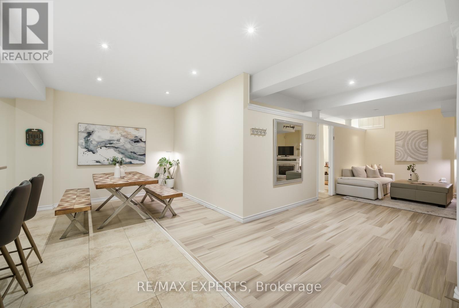 11 Collier Crescent, Essa, Ontario  L3W 0M7 - Photo 34 - N13011356