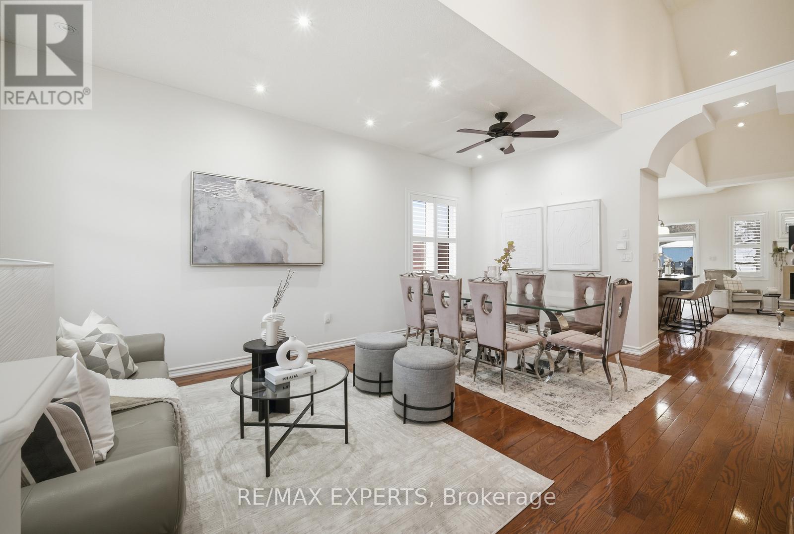 11 Collier Crescent, Essa, Ontario  L3W 0M7 - Photo 6 - N13011356