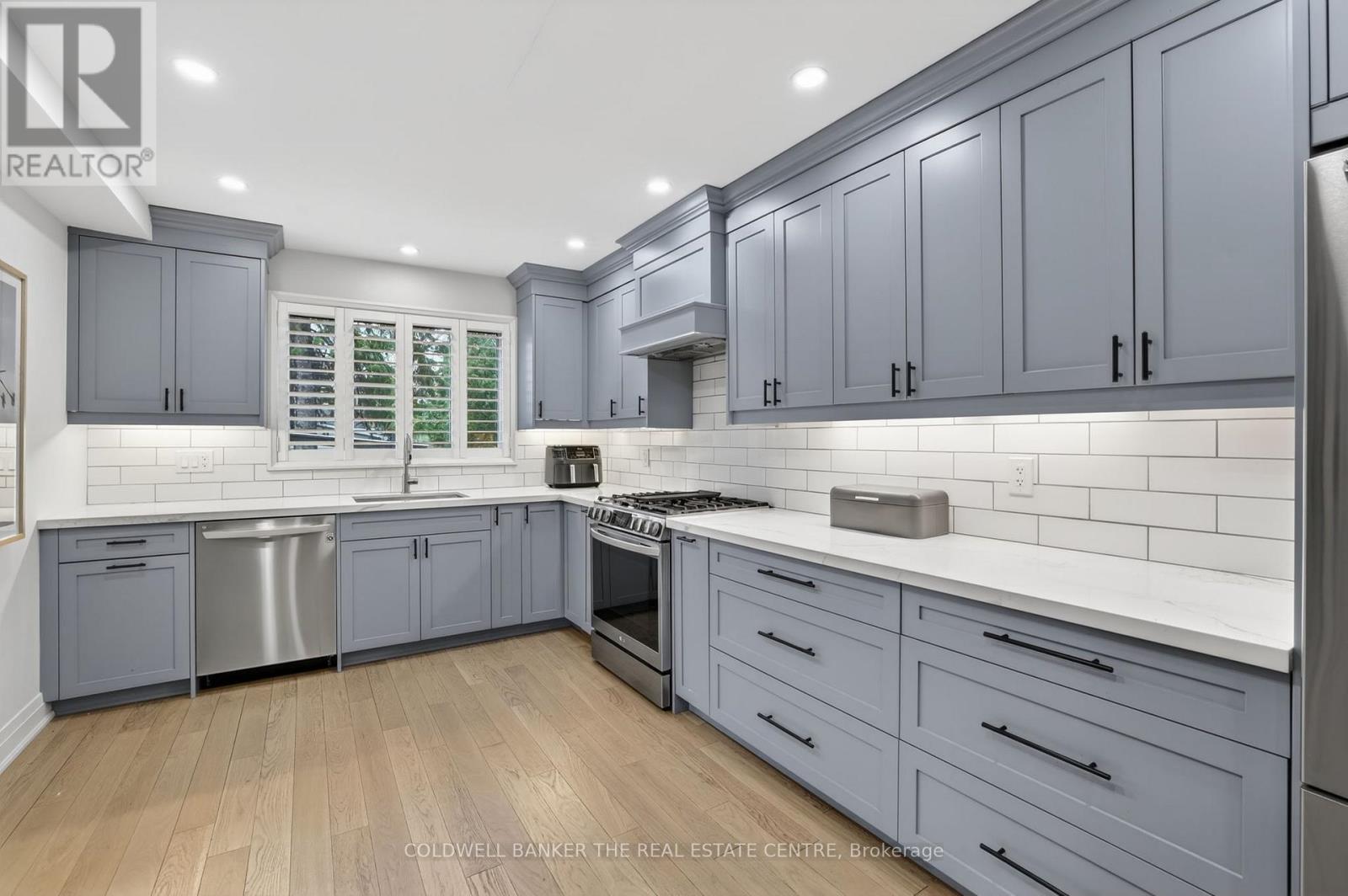 404 Botsford Street, Newmarket, Ontario  L3Y 1S8 - Photo 11 - N13011368