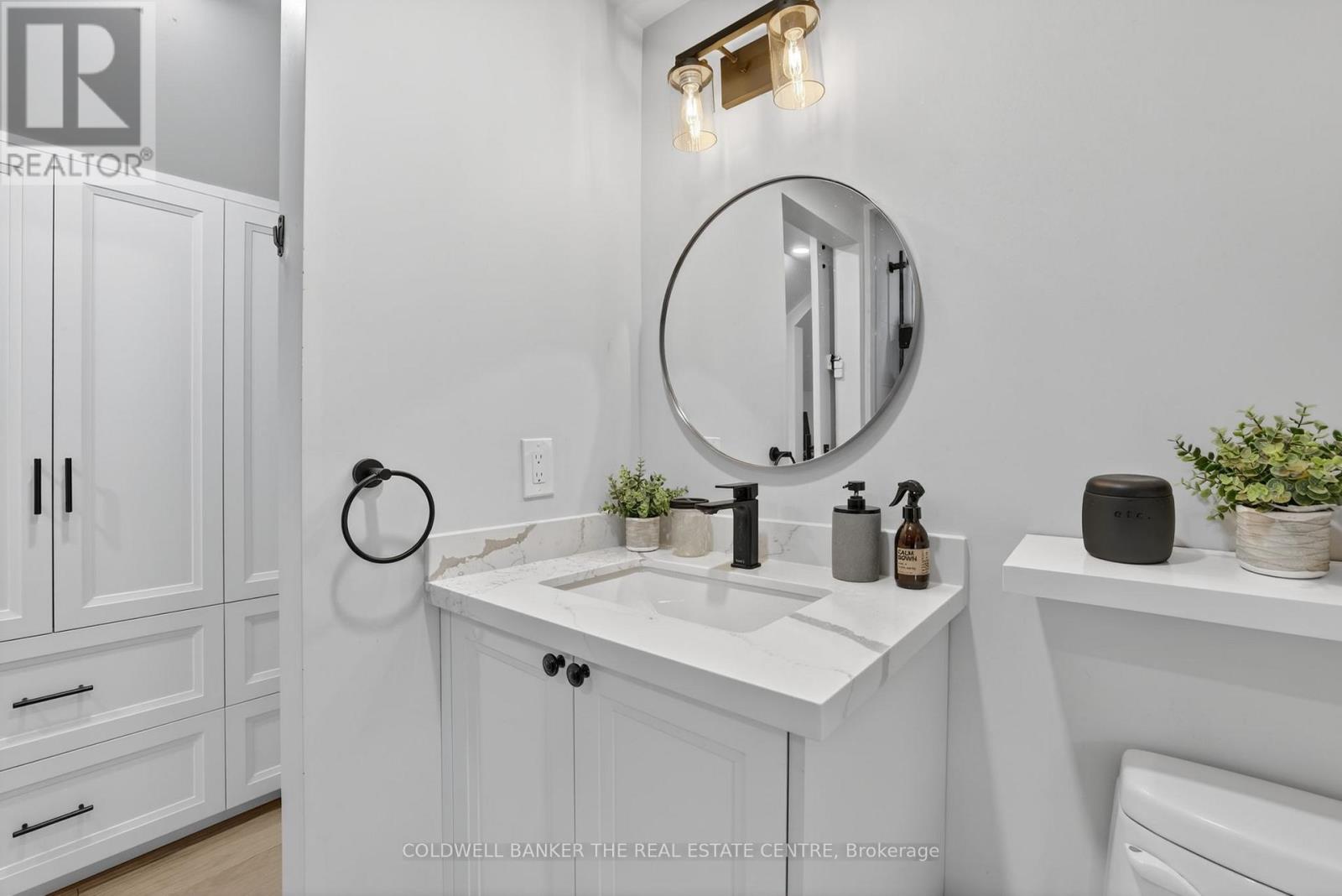 404 Botsford Street, Newmarket, Ontario  L3Y 1S8 - Photo 27 - N13011368