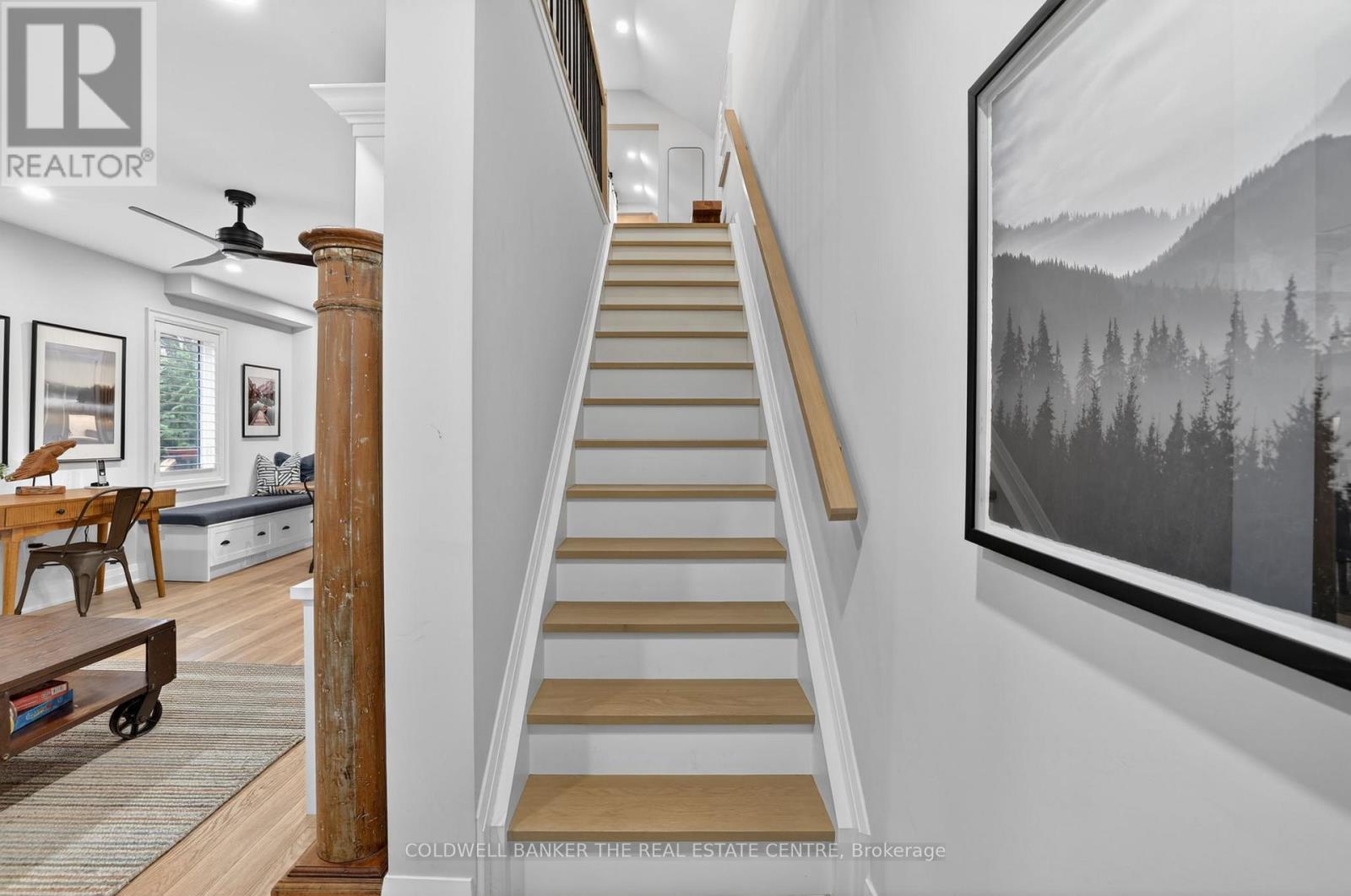 404 Botsford Street, Newmarket, Ontario  L3Y 1S8 - Photo 3 - N13011368