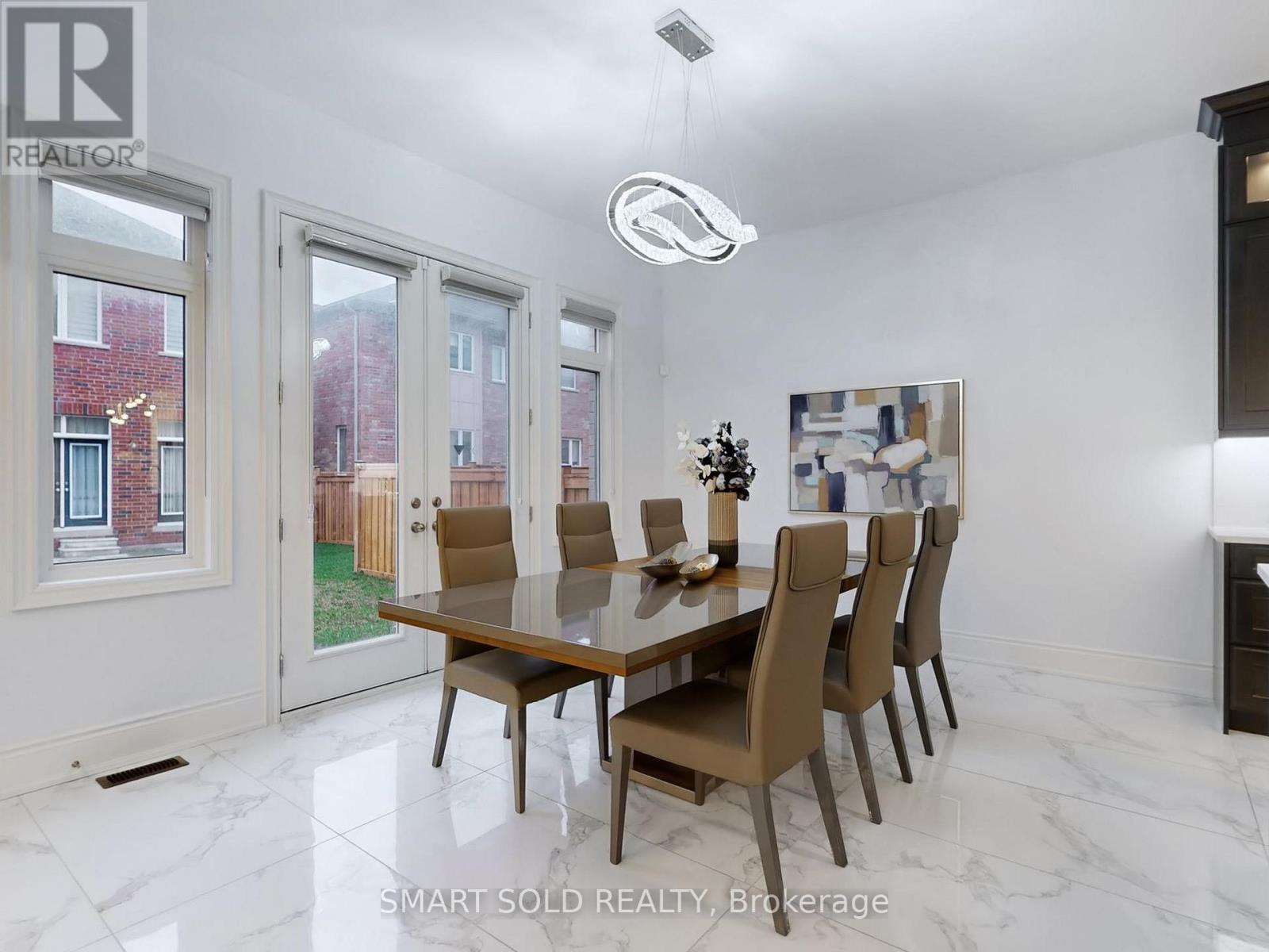 209 Hillsview Drive, Richmond Hill, Ontario  L4C 4L8 - Photo 15 - N13011388