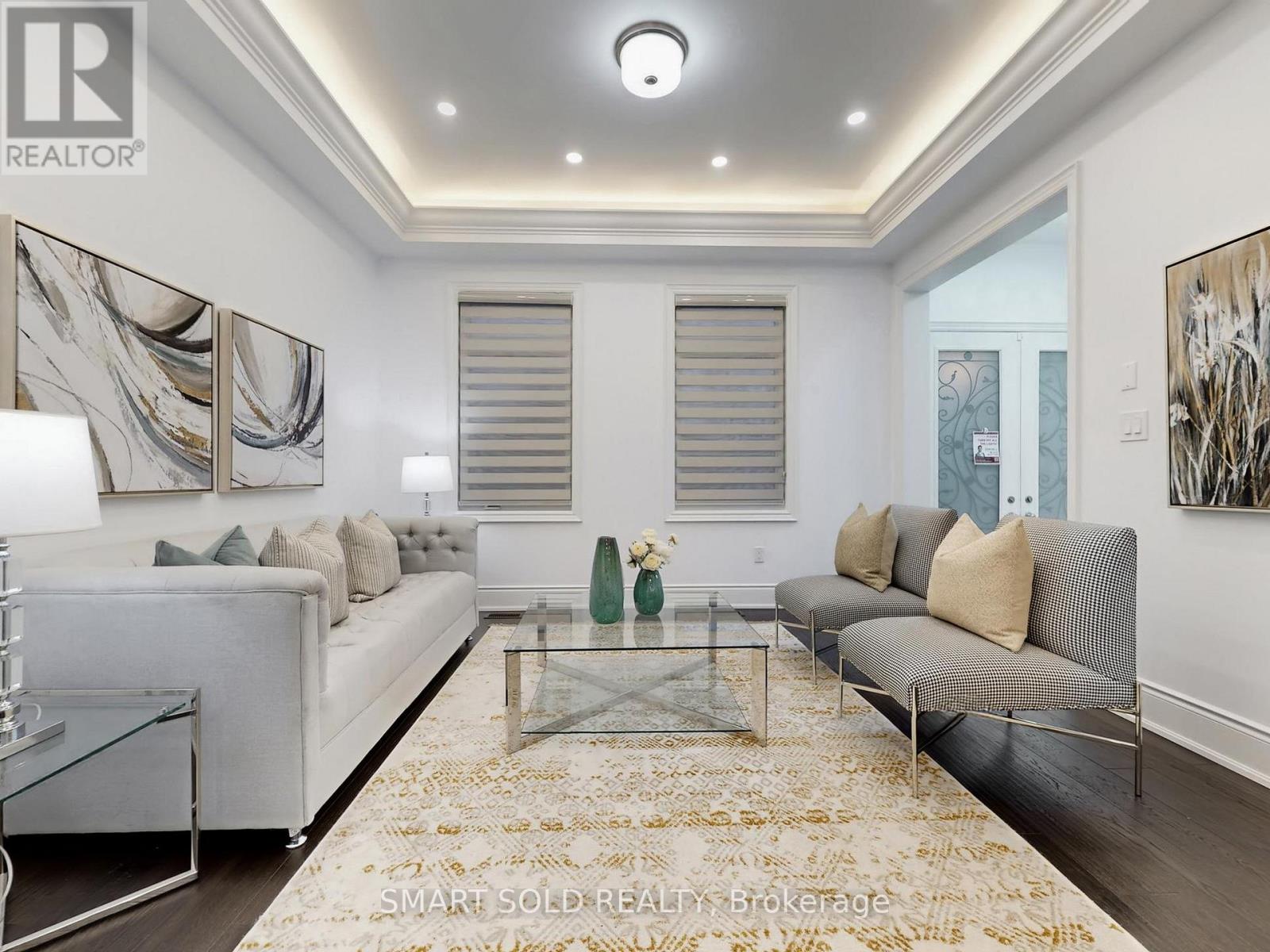 209 Hillsview Drive, Richmond Hill, Ontario  L4C 4L8 - Photo 4 - N13011388