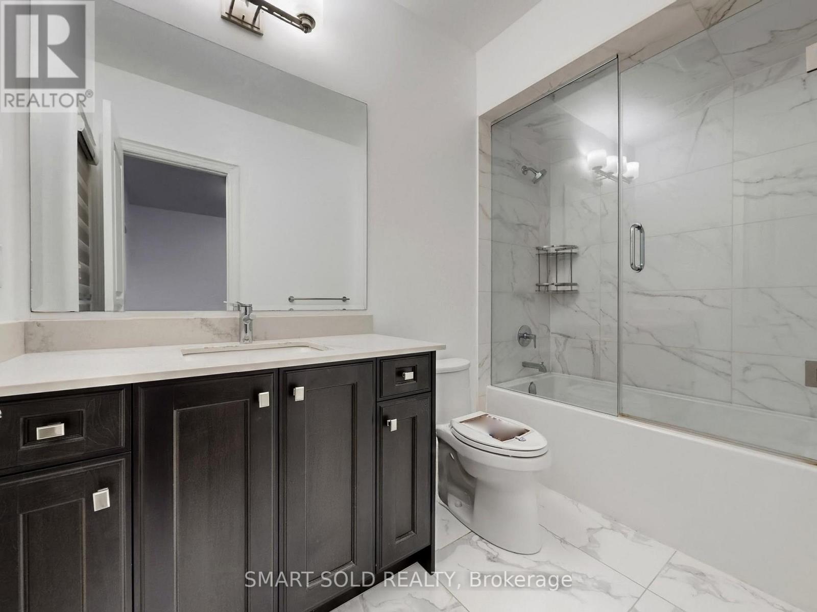 209 Hillsview Drive, Richmond Hill, Ontario  L4C 4L8 - Photo 43 - N13011388