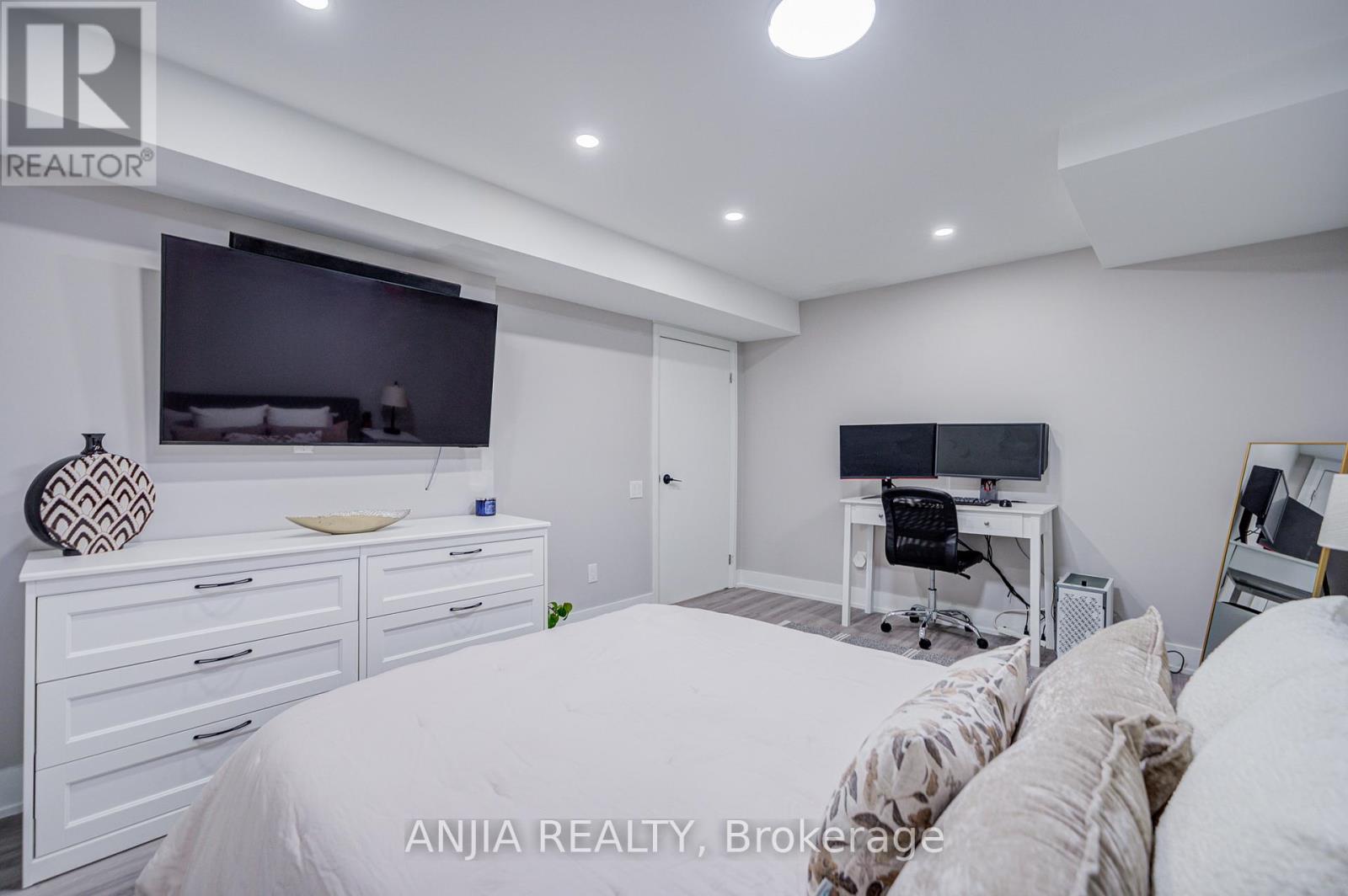 13 Maryterance Court, Markham, Ontario  L6B 0B1 - Photo 39 - N13011446