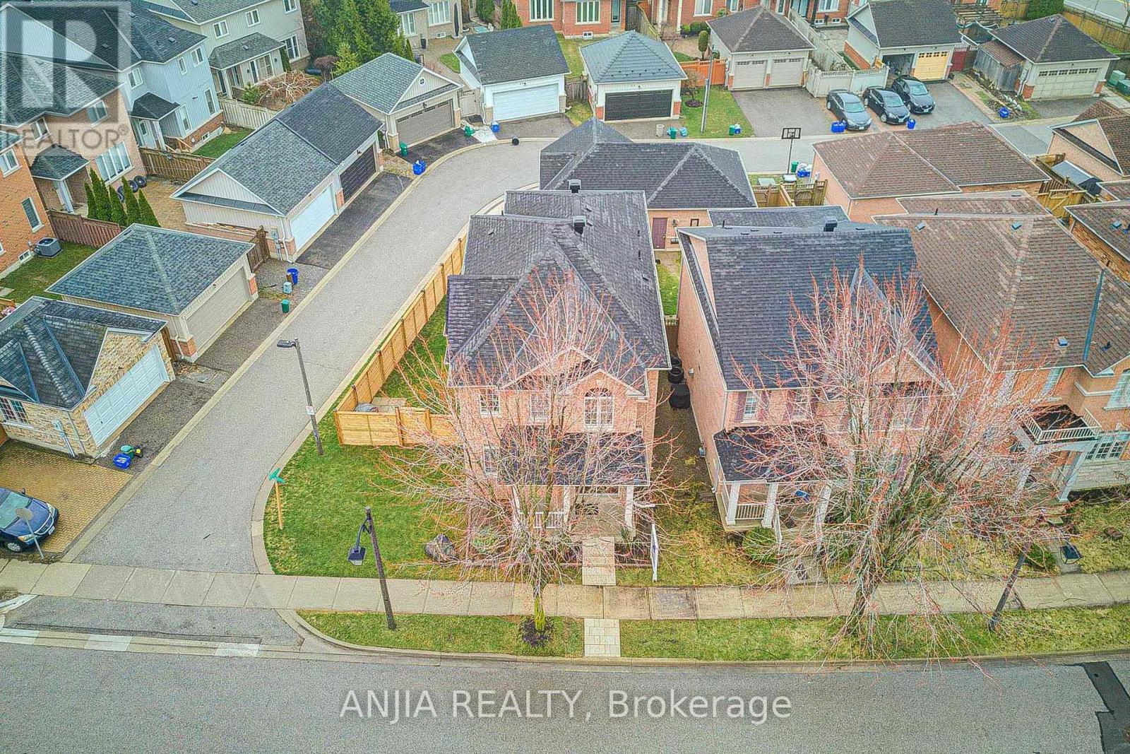 13 Maryterance Court, Markham, Ontario  L6B 0B1 - Photo 47 - N13011446