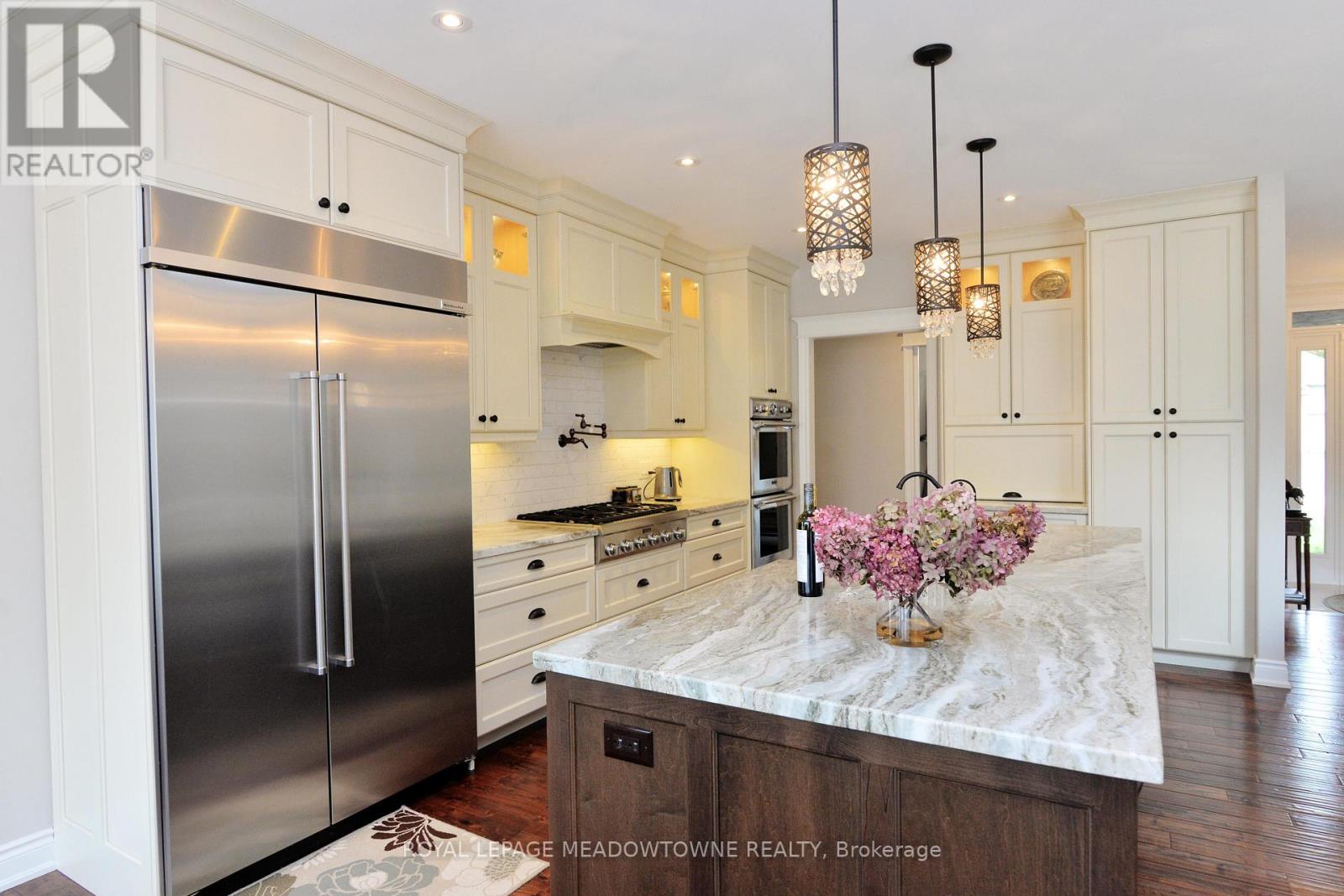 9 Black Creek Trail, Springwater, Ontario  L9X 0J2 - Photo 15 - S13011220