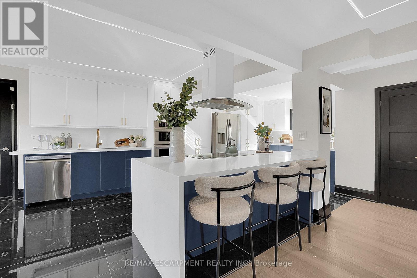 1915 Delaney Drive, Mississauga, Ontario  L5J 3L1 - Photo 16 - W13003782