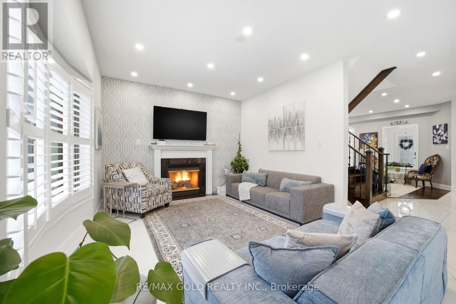 733 Novo Star Drive, Mississauga, Ontario  L5W 1C7 - Photo 18 - W13011104