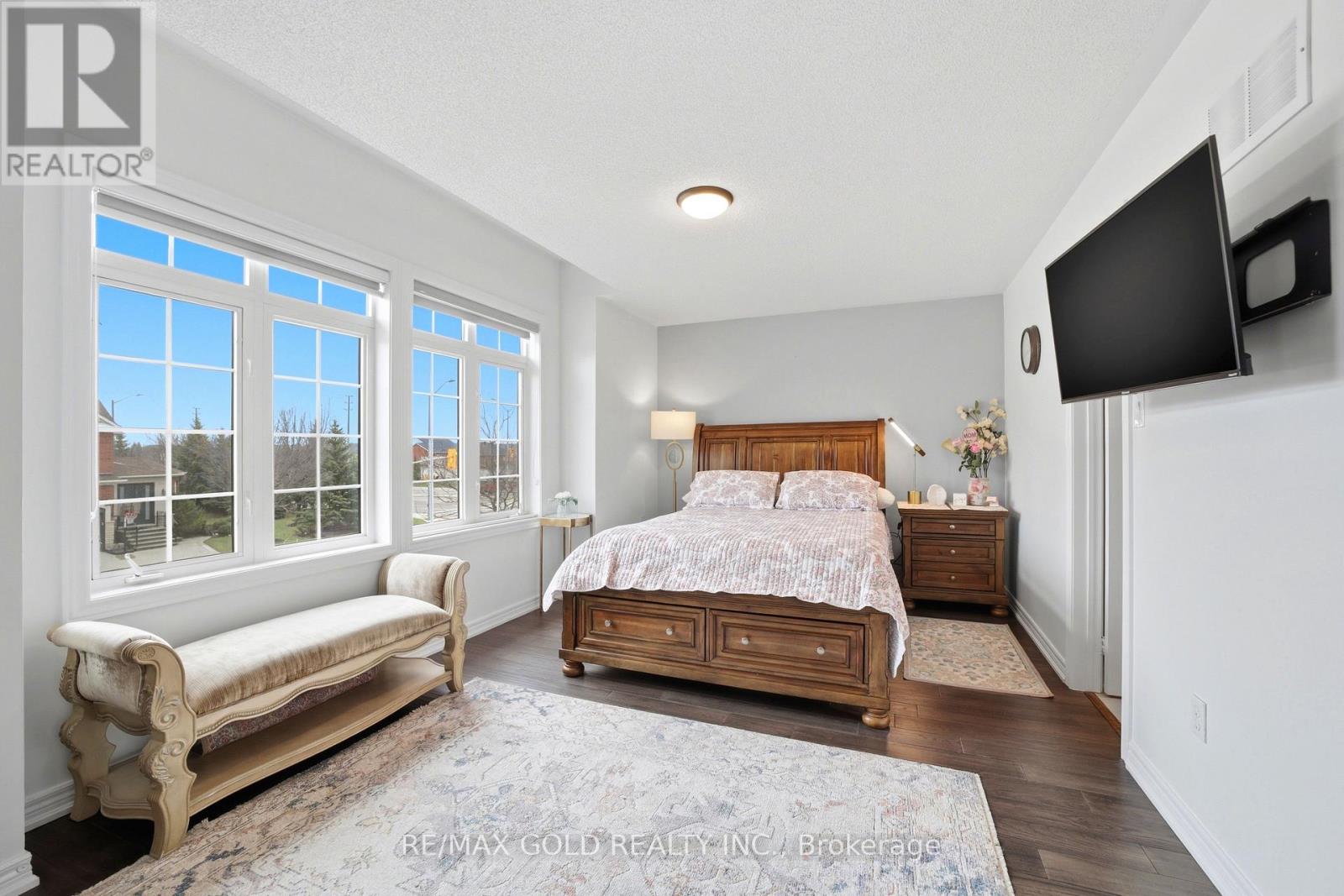 733 Novo Star Drive, Mississauga, Ontario  L5W 1C7 - Photo 30 - W13011104