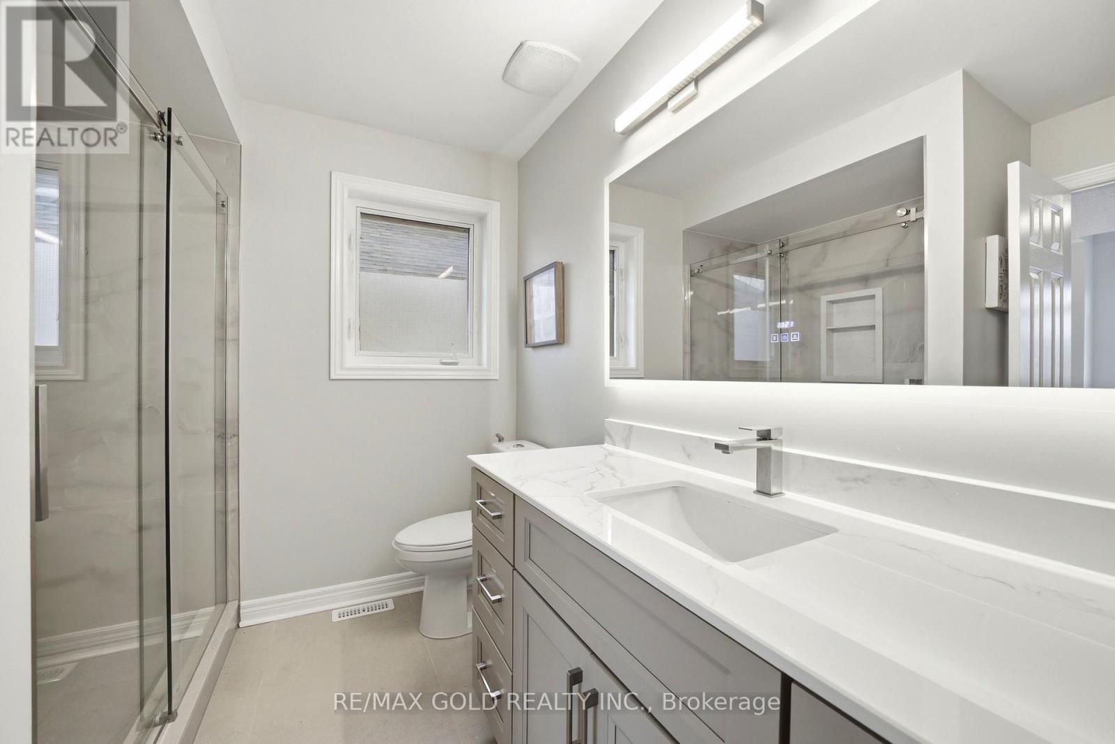 733 Novo Star Drive, Mississauga, Ontario  L5W 1C7 - Photo 33 - W13011104