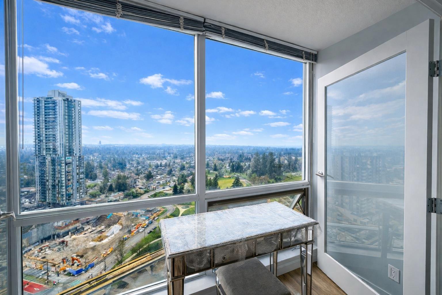 2810 13618 100 Avenue, Surrey, British Columbia  V3T 0A8 - Photo 11 - R3112188