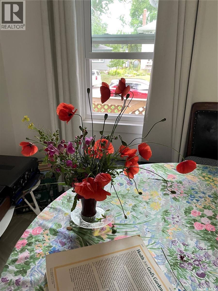 3027 Robinson Street, Regina, Saskatchewan  S4S 1V3 - Photo 24 - SK032326