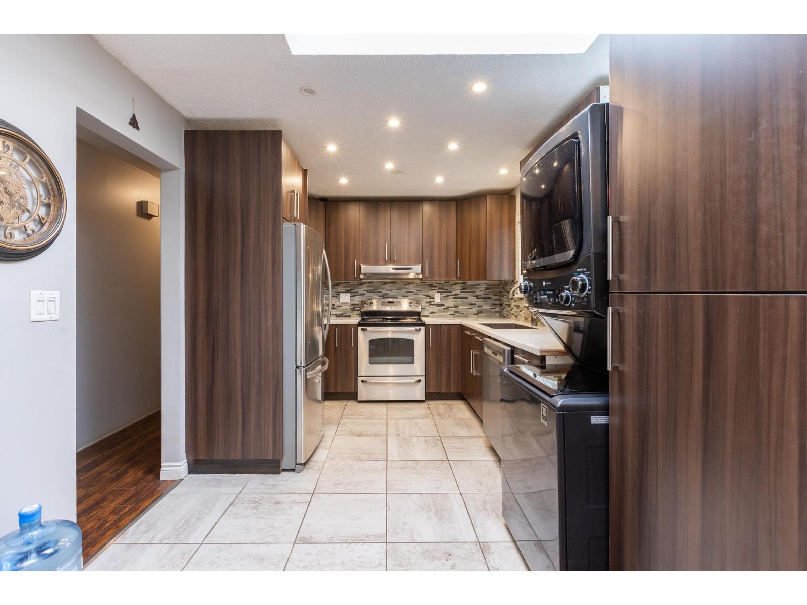 27283 29 Avenue, Langley, British Columbia  V4W 3J8 - Photo 15 - R3112326