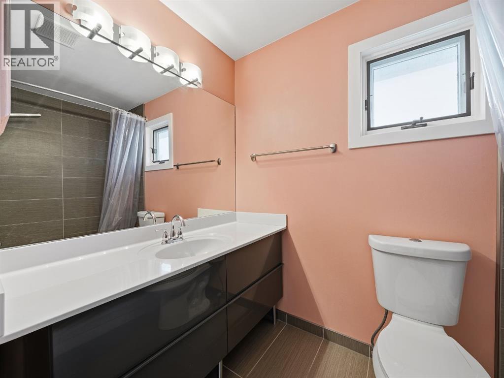 247 Hidden Valley Place Nw, Calgary, Alberta  T3A 4Z5 - Photo 28 - A2301961