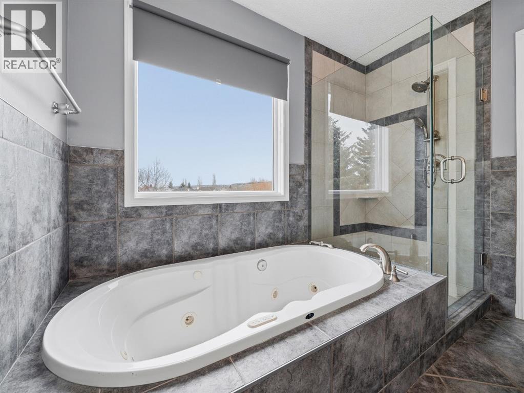 247 Hidden Valley Place Nw, Calgary, Alberta  T3A 4Z5 - Photo 21 - A2301961