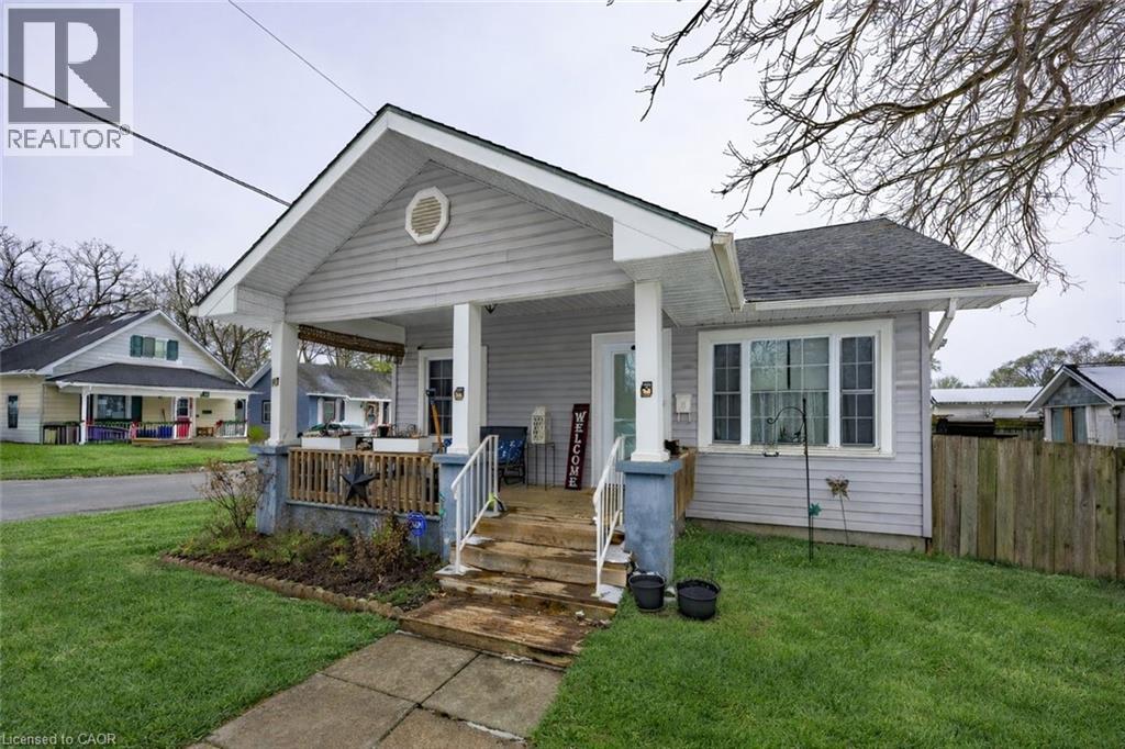 17 JAMES Street, Simcoe, Ontario