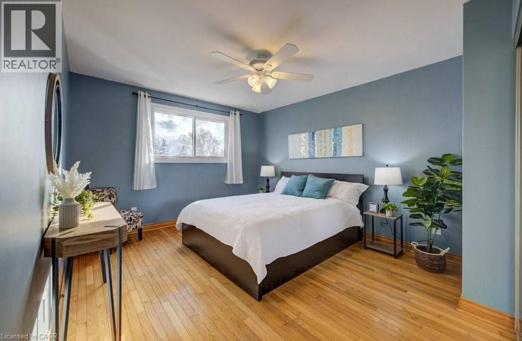 330 Daleview Place, Waterloo, Ontario  N2L 5M5 - Photo 23 - 40818316